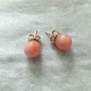 14K Yellow Gold Vintage Angel Skin Coral Stud Earrings